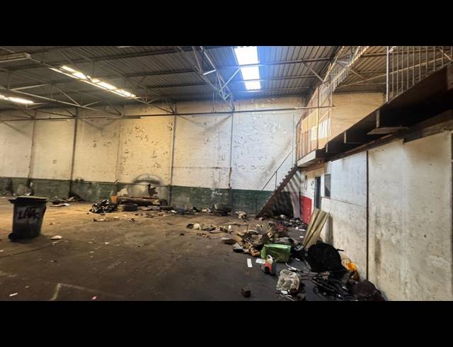 1,000M² WAREHOUSE TO LET IN PRETORIA WEST
